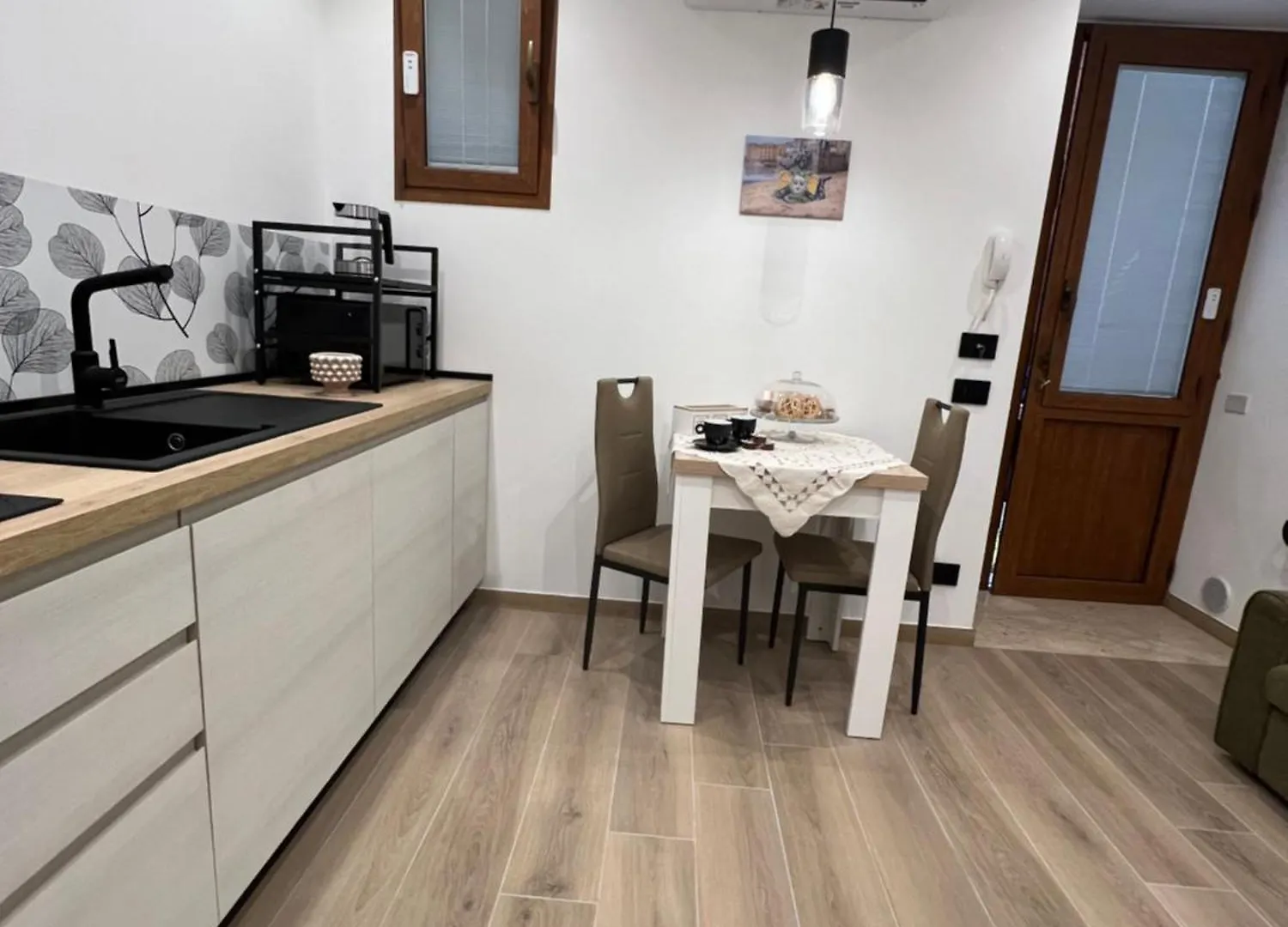 Ad Un Passo Dalla Rocca Luxury Suite Cefalù 0*,  Olaszország